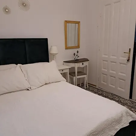 Guest house Vintage Magnolia Pula