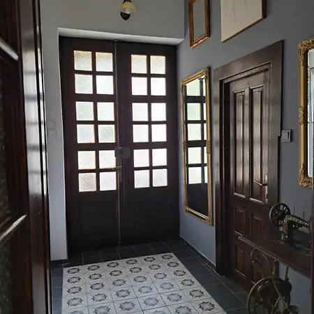 Guest house Vintage Magnolia Pula