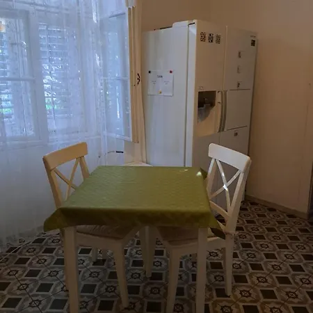 Vintage Magnolia Guest house