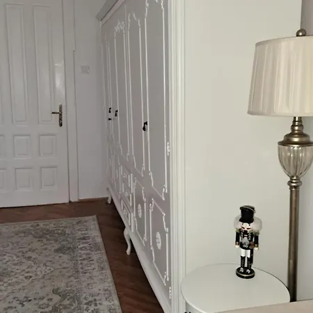 Vintage Magnolia Guest house